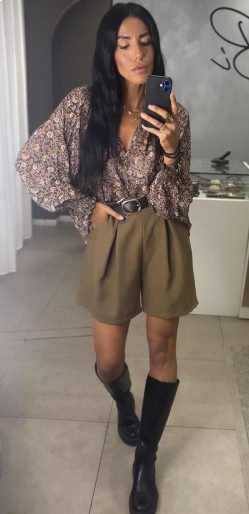 BLUSA FANTASIA CON SCOLLO V IN VISCOSA